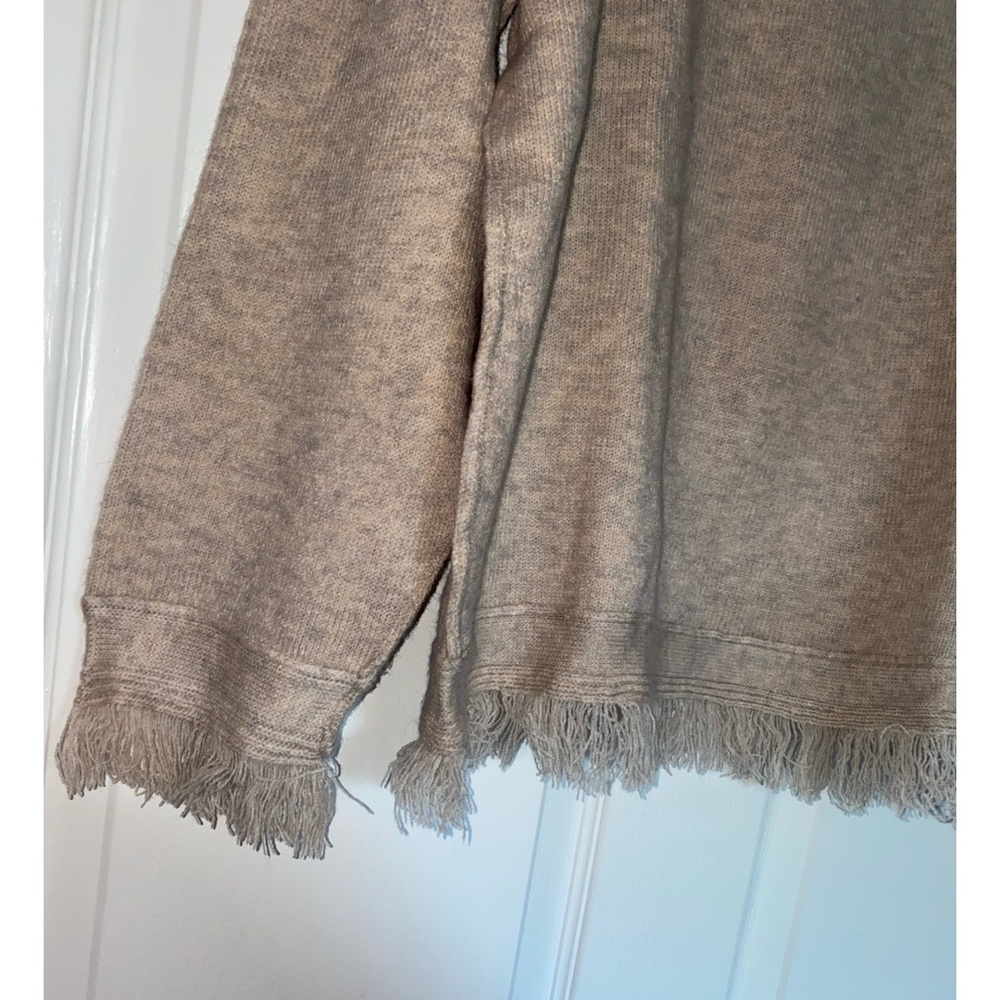 Promesa Fringe Sweater - Picture 4 of 6